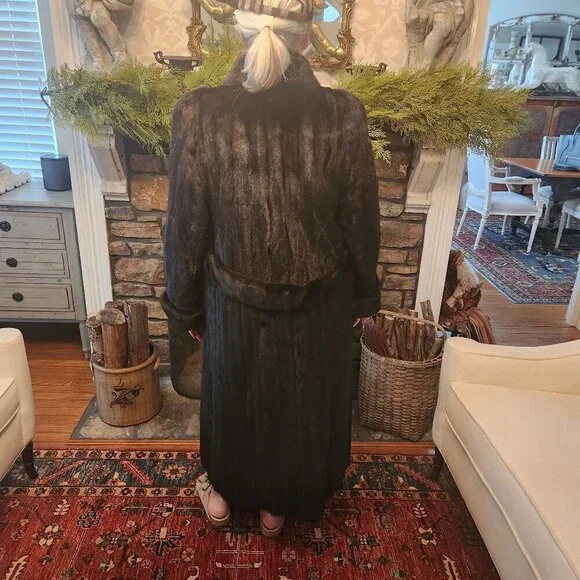 Nina Ricci Paris Mink Coat, Authentic